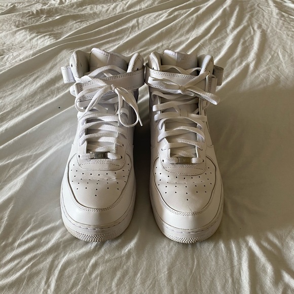 Nike Other - Mid Top Air Force 1s size 16